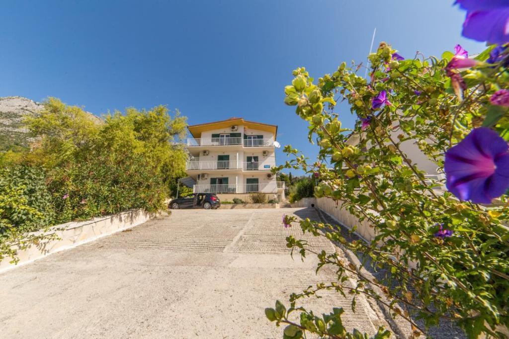 Apartments Slavena Gradac  Extérieur photo