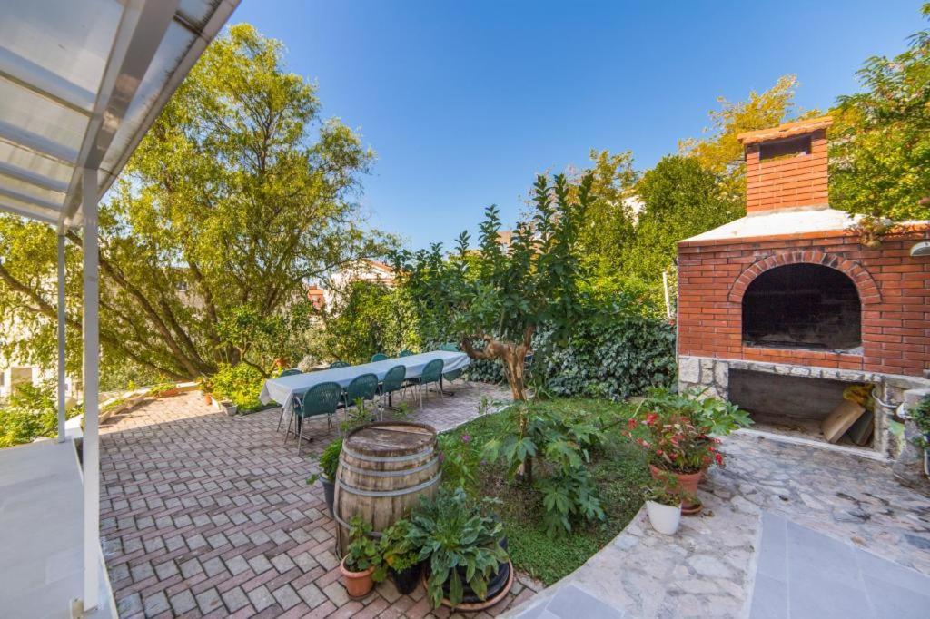 Apartments Slavena Gradac  Extérieur photo