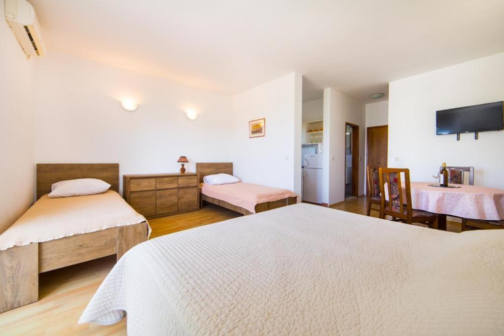 Apartments Slavena Gradac  Extérieur photo
