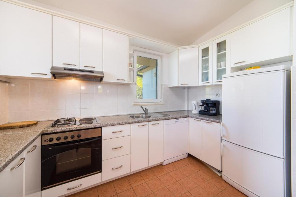 Apartments Slavena Gradac  Extérieur photo